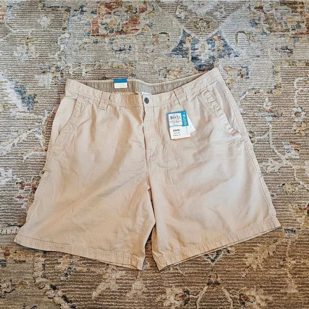 NWT Columbia Ultimate Rock Creek shorts sz 42 with 9" inseam